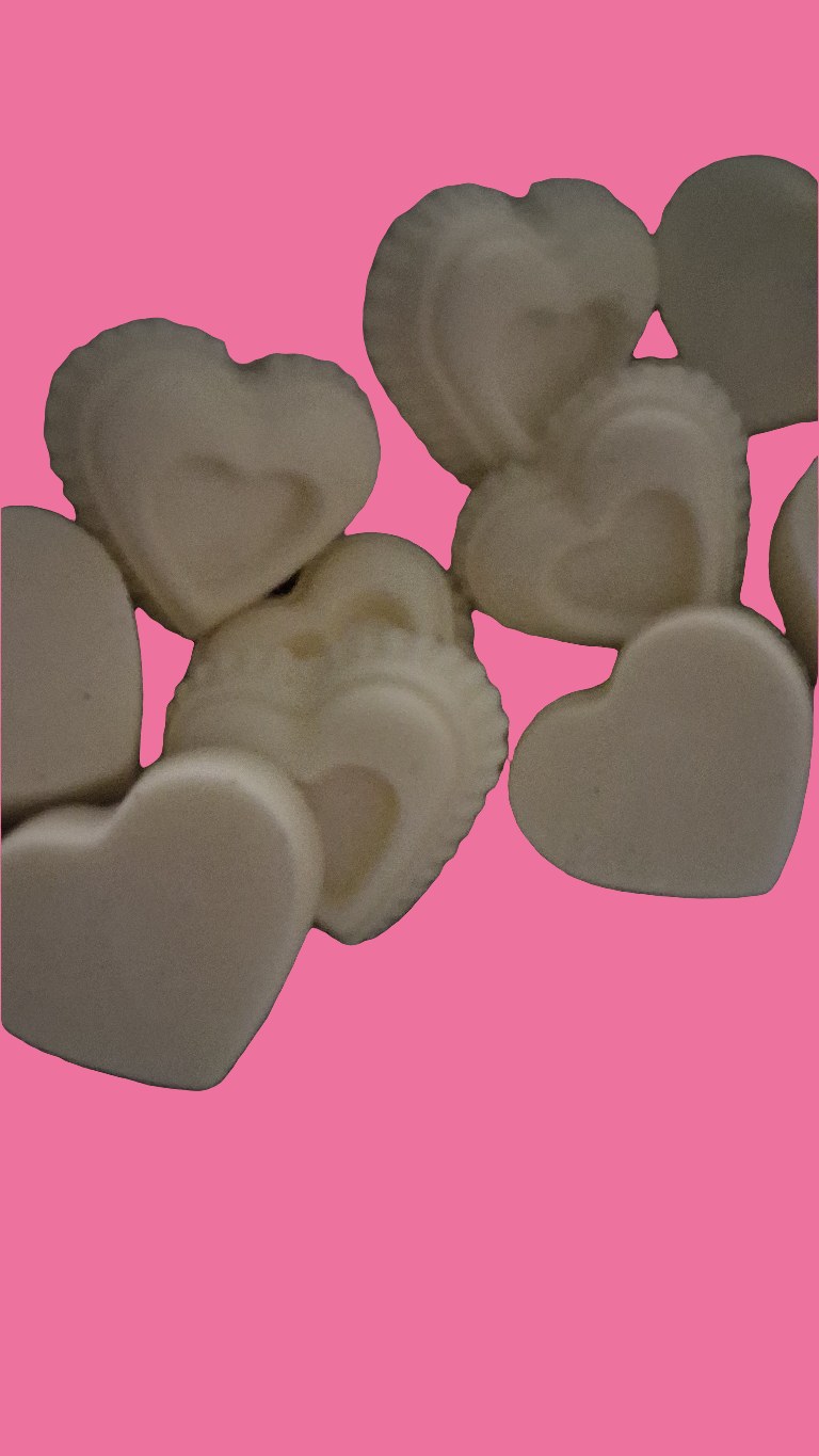 Big Heart Wax Melts – 2 for $10 Lavender Kisses